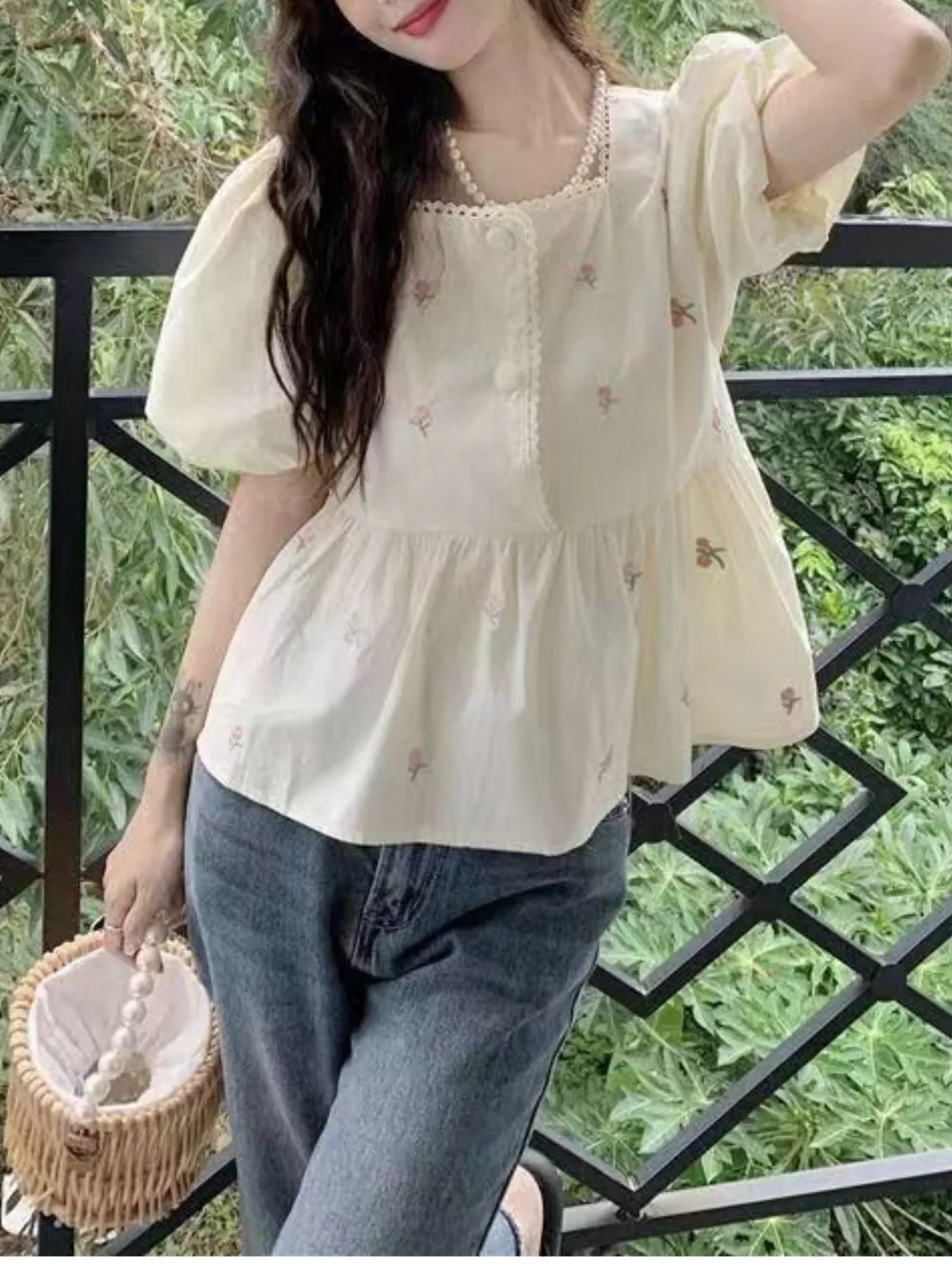 Floral Embroidered Puff Sleeve Peplum Blouse, image 3