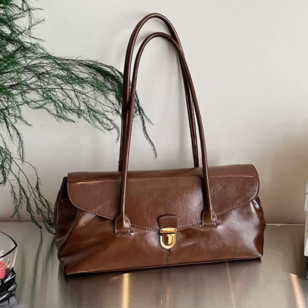 Vintage Style Leather Shoulder Bag, image 4