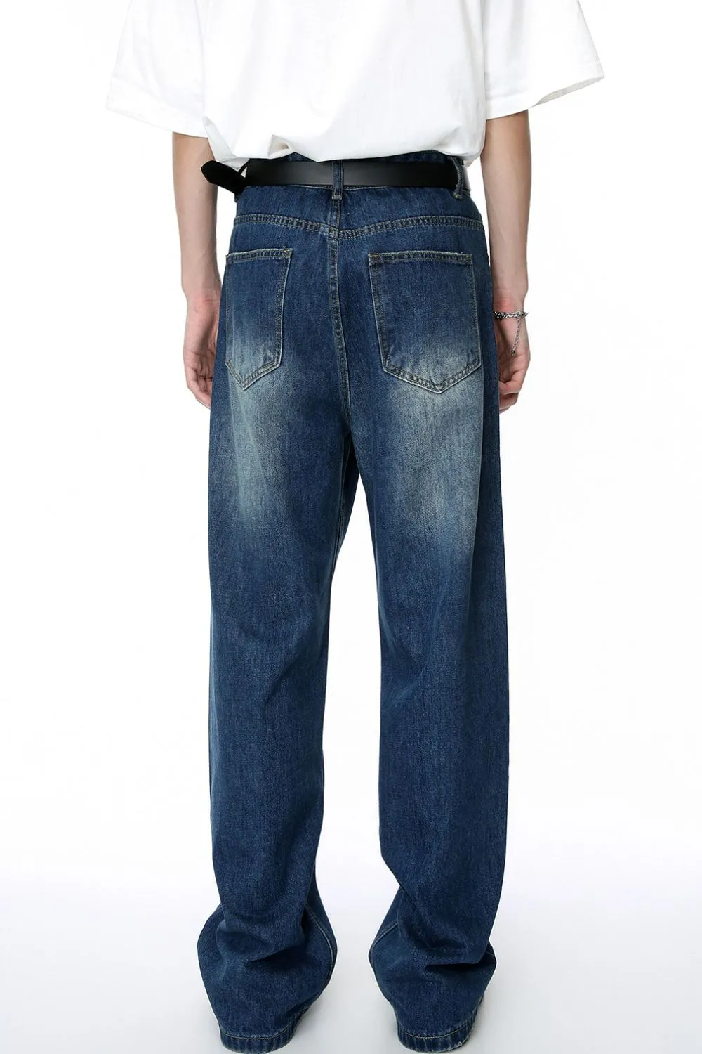 Men's Distressed Applique Straight Jeans, image 4