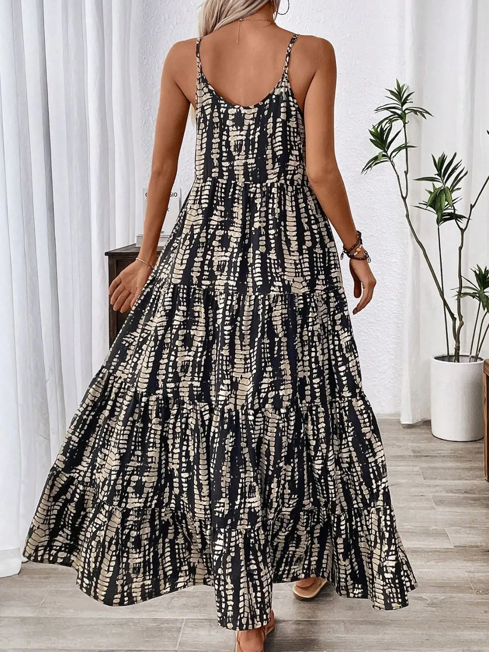 Printed Scoop Neck Maxi Cami Dress, image 2
