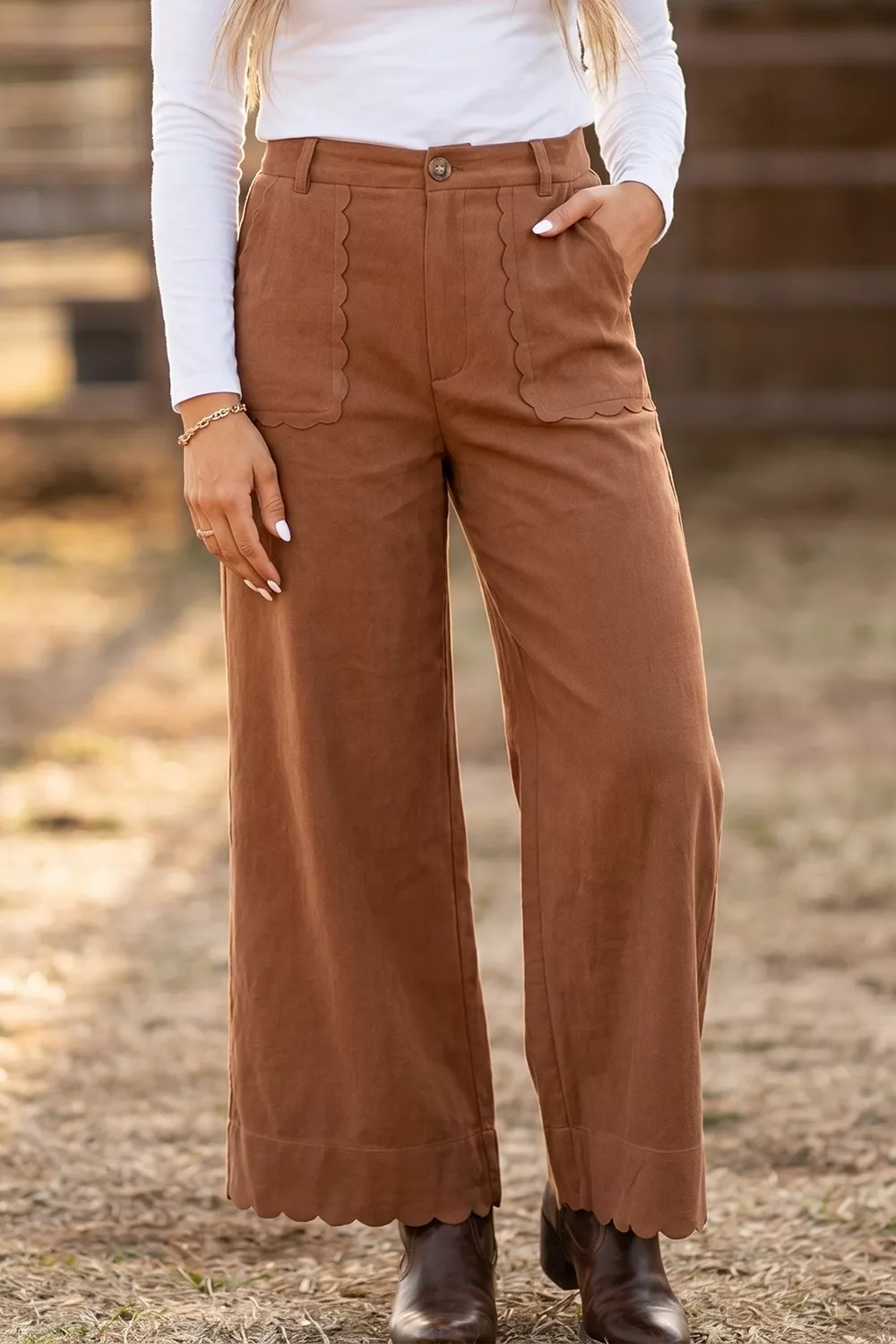 Scalloped Edge Pocket Full-Length Pants