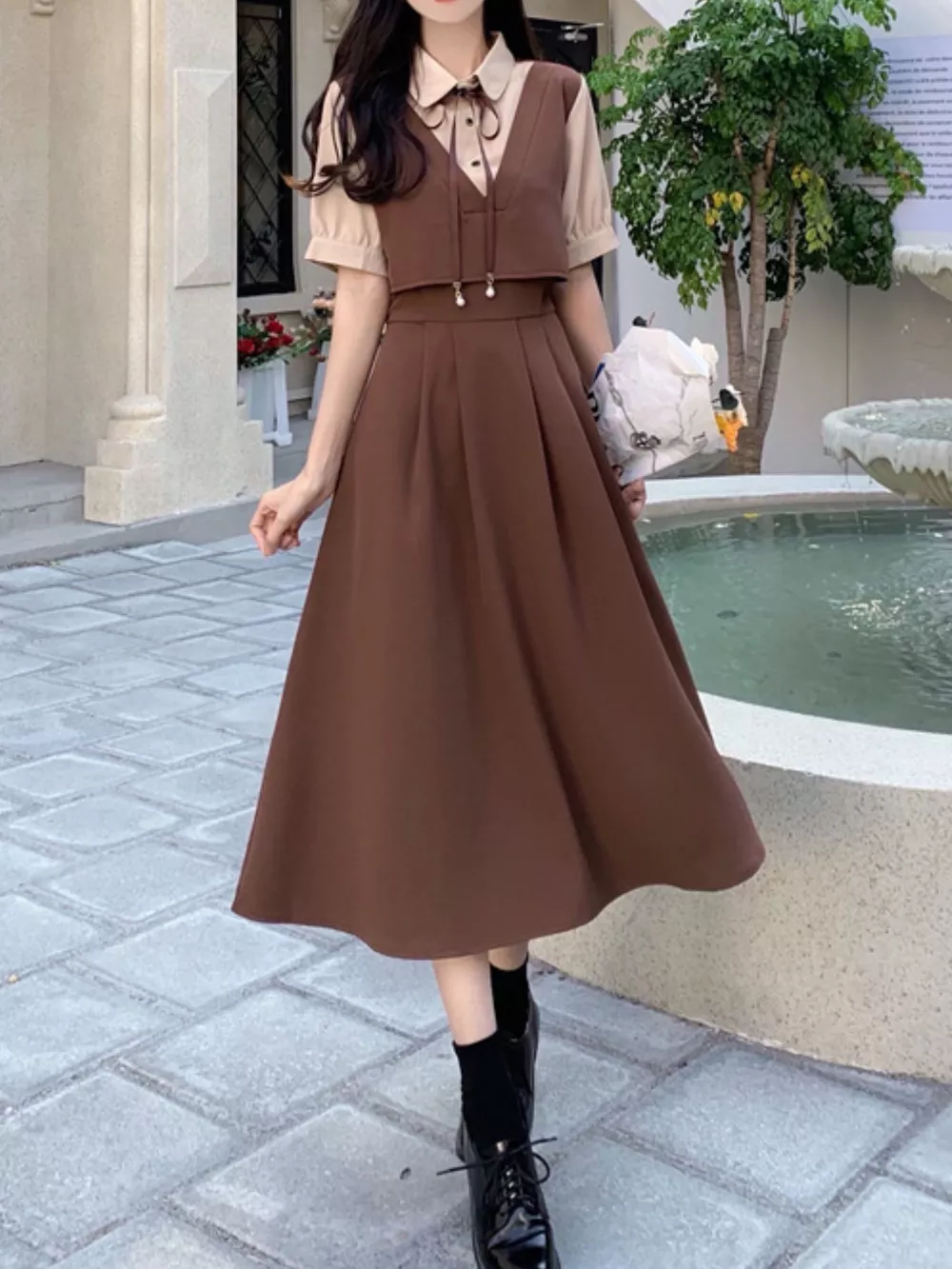 Contrast Short Sleeve Pleated Midi Dress, image 17