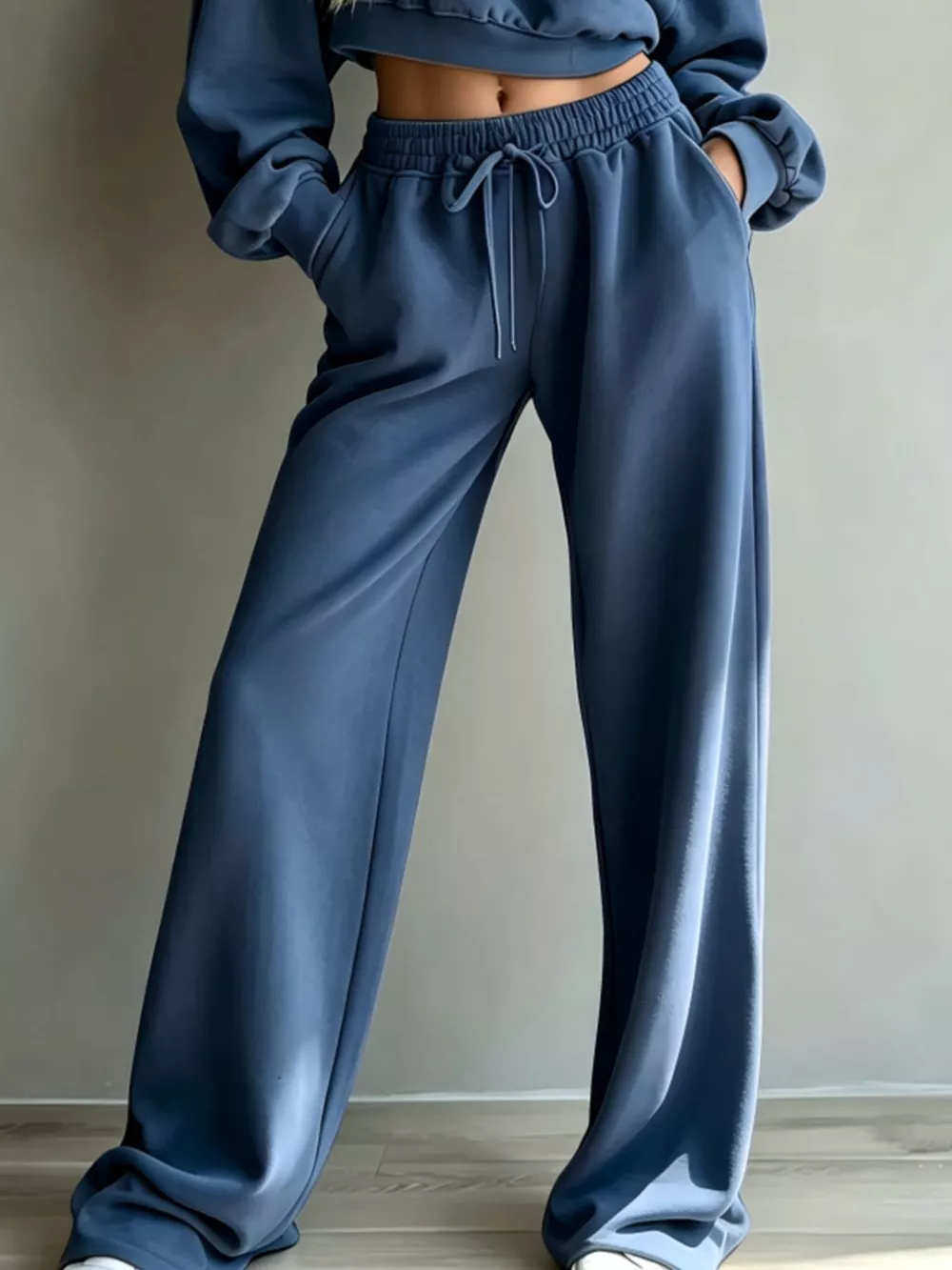 Round Neck Cropped Sweatshirt and Wide-Leg Pants, image 12