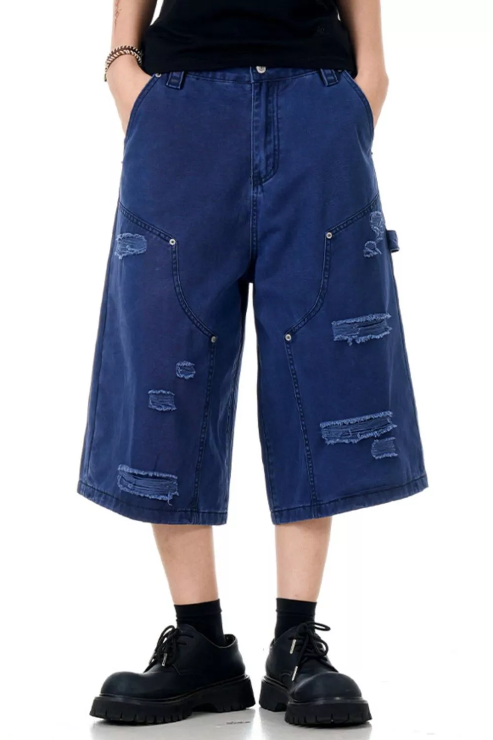 Men's Distressed Wide Leg Shorts, image 2