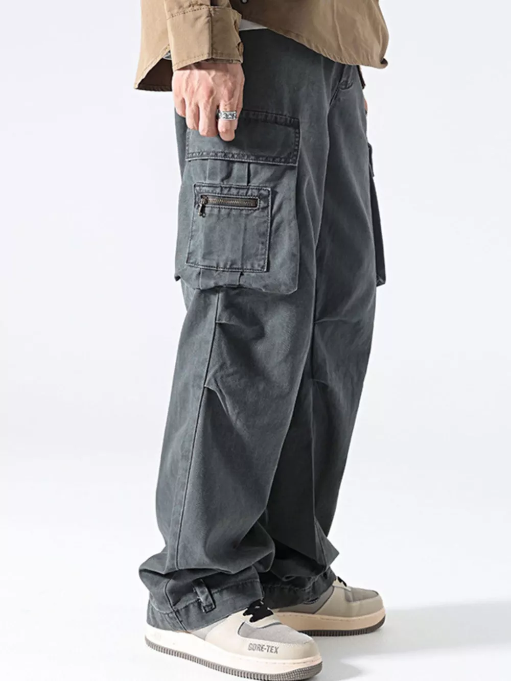 Men's Loose Fit Cargo Pants, image 4