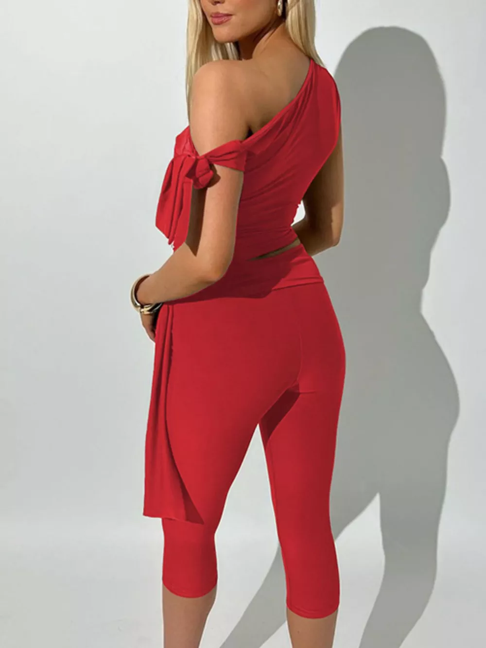 Asymmetrical One-Shoulder Top and Capris Set, image 8