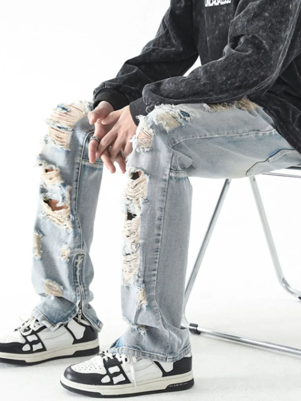 Men's Washed Distressed Straight Jeans, image 3