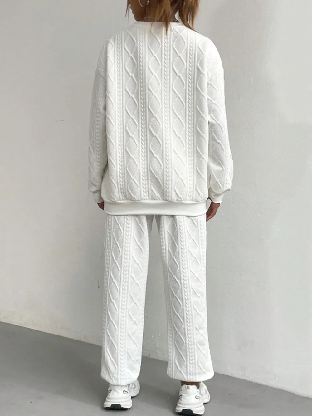 Texture Round Neck Top and Pants Set, image 3