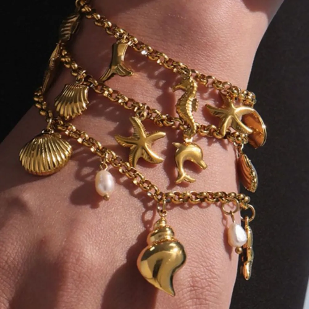 18K Gold-Plated Sea Shell Charm Bracelet