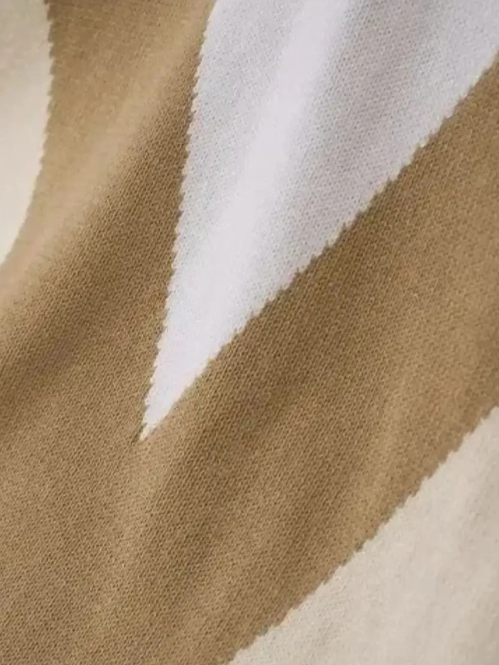 Men's Plus Size V-Pattern Contrast Knit Polo Shirt, image 4