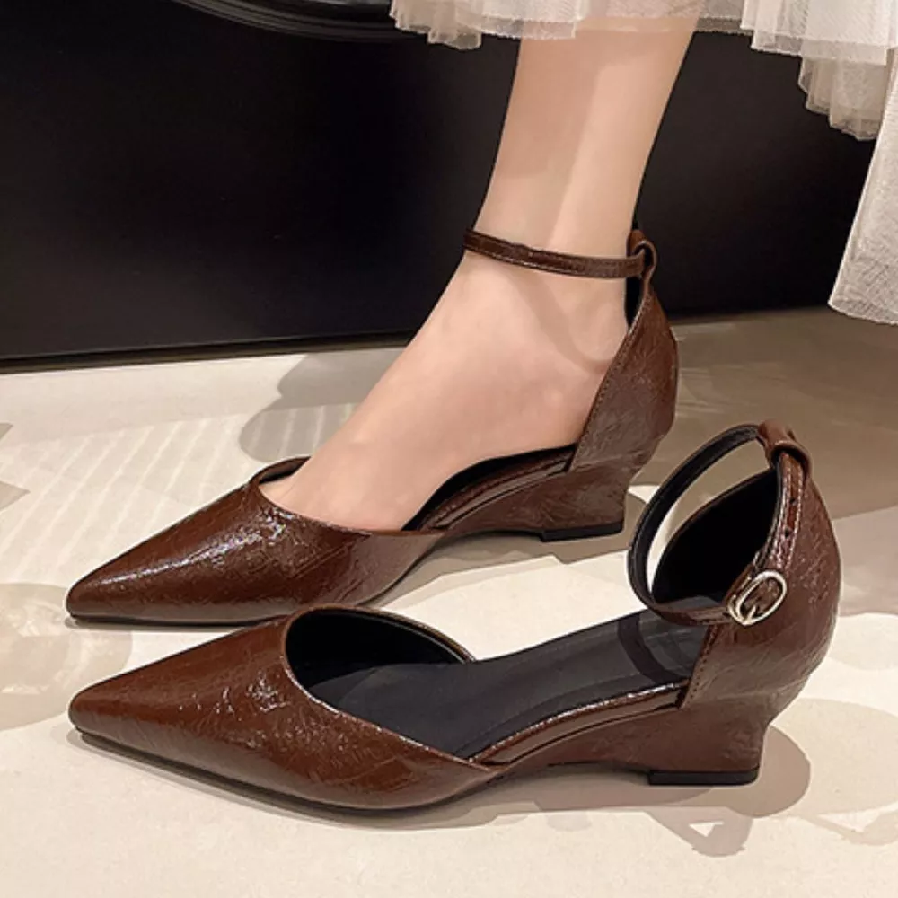 Pointed-Toe Ankle Strap Pumps, image 8