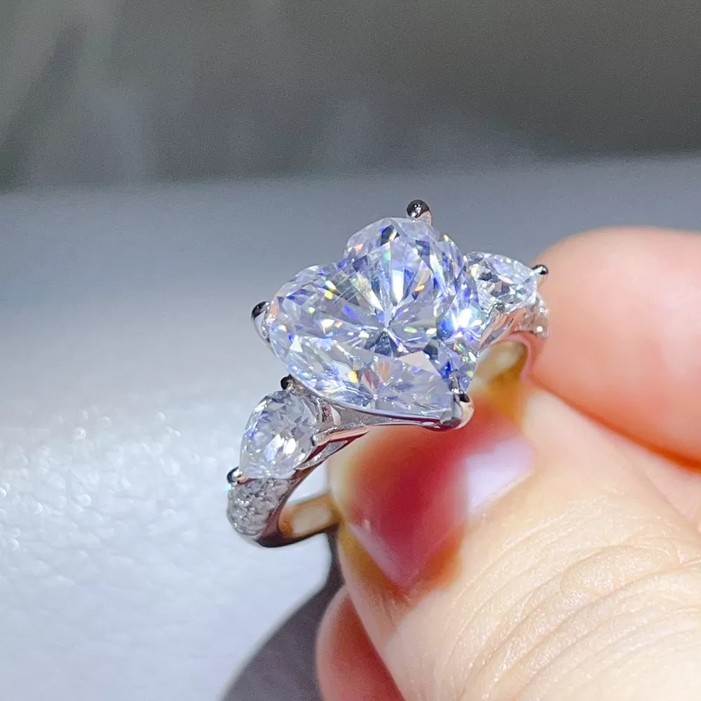 6 Carat 925 Sterling Silver Moissanite Heart Ring, image 5