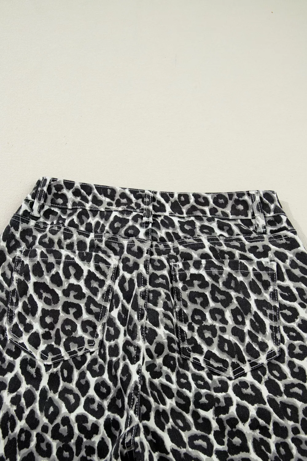 Leopard Print Barrel Jeans, image 9