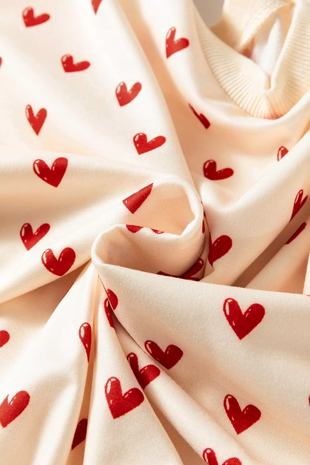 Heart Print Round Neck Long Sleeve Regular Fit Sweatshirt, image 6