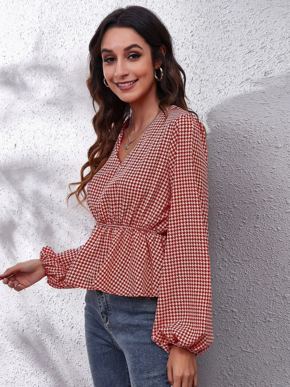 Ruched Printed V-Neck Long Sleeve Blouse, image 21