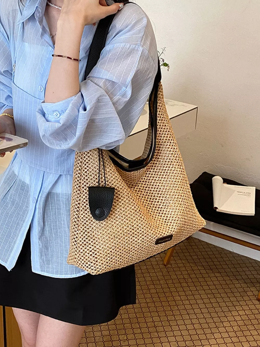 Woven Straw Shoulder Bag, image 4