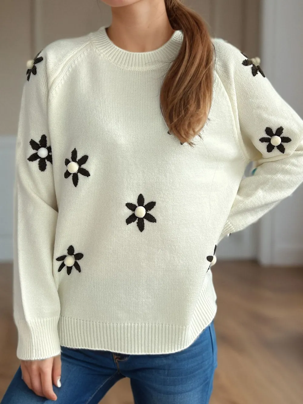 Flower Round Neck Raglan Sleeve Sweater, image 2