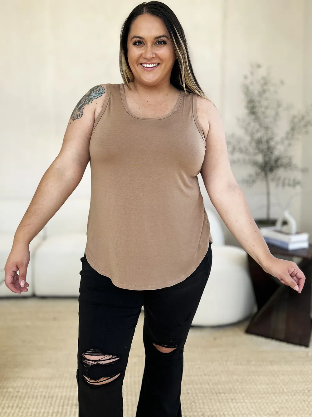 Full Size Round Neck Curved Hem Tank, image 31