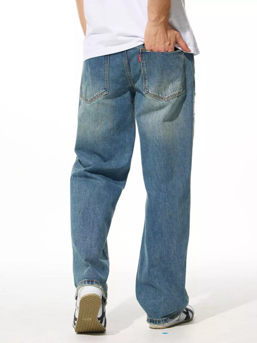 Men's Relaxed Fit Wash Jeans, image 7