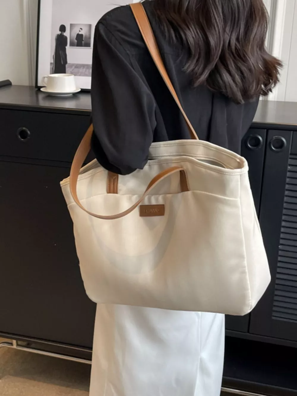 Large Capacity Canvas Shoulder Bag, image 2
