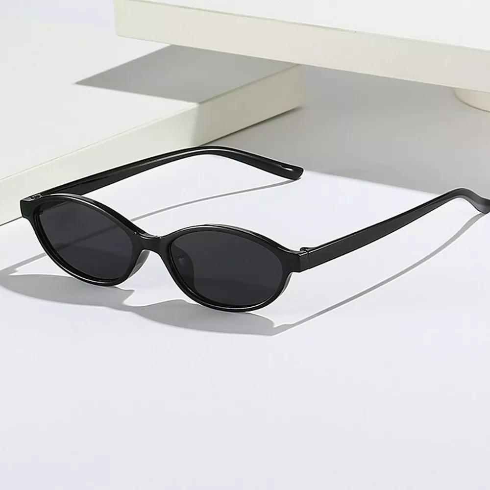 Vintage Oval Sunglasses, image 3