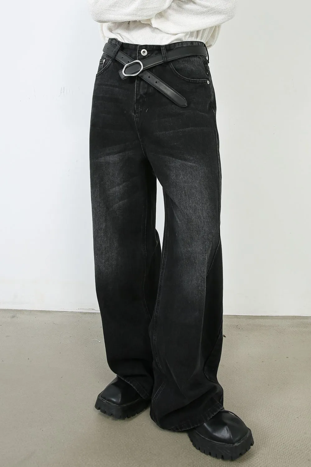 Men's Wide Leg Jeans
