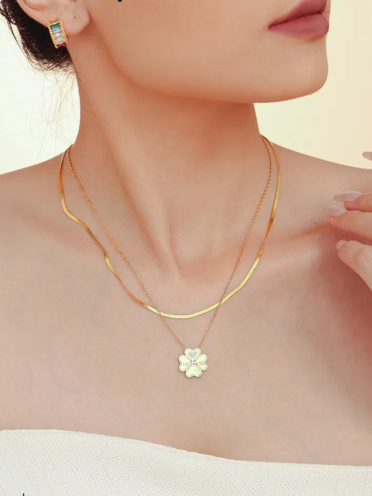2 Piece 18K Gold-Plated Inlaid Zircon Lucky Clover Necklace, image 8
