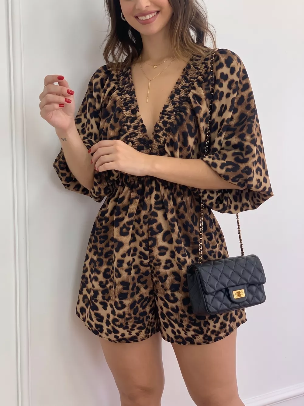 V-Neck Leopard Print Puff Sleeve Romper, image 3