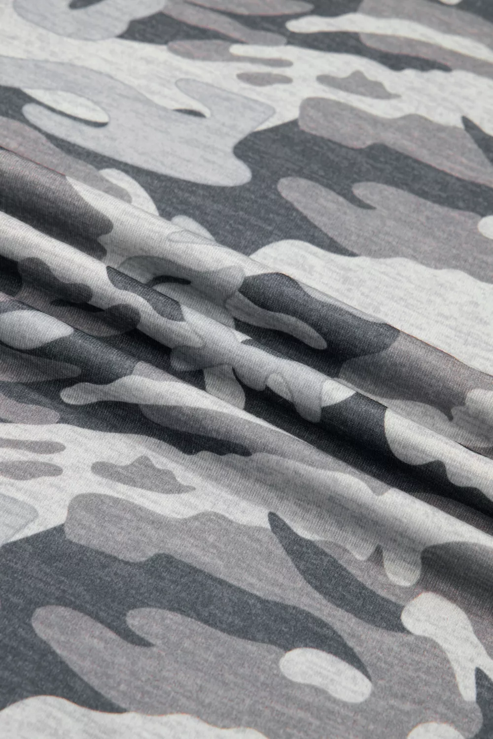 Camouflage Print Raw Edge V Neck Tee, image 11