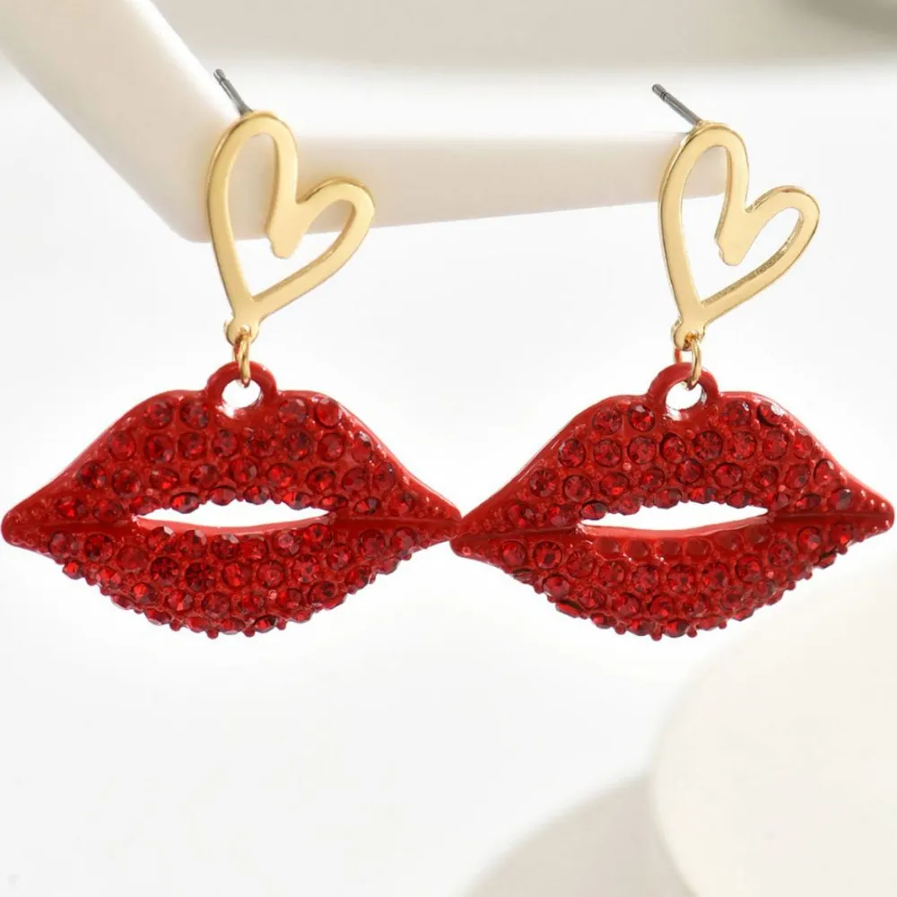 18K Gold-Plated Rhinestone Lips Heart Dangle Earrings, image 3