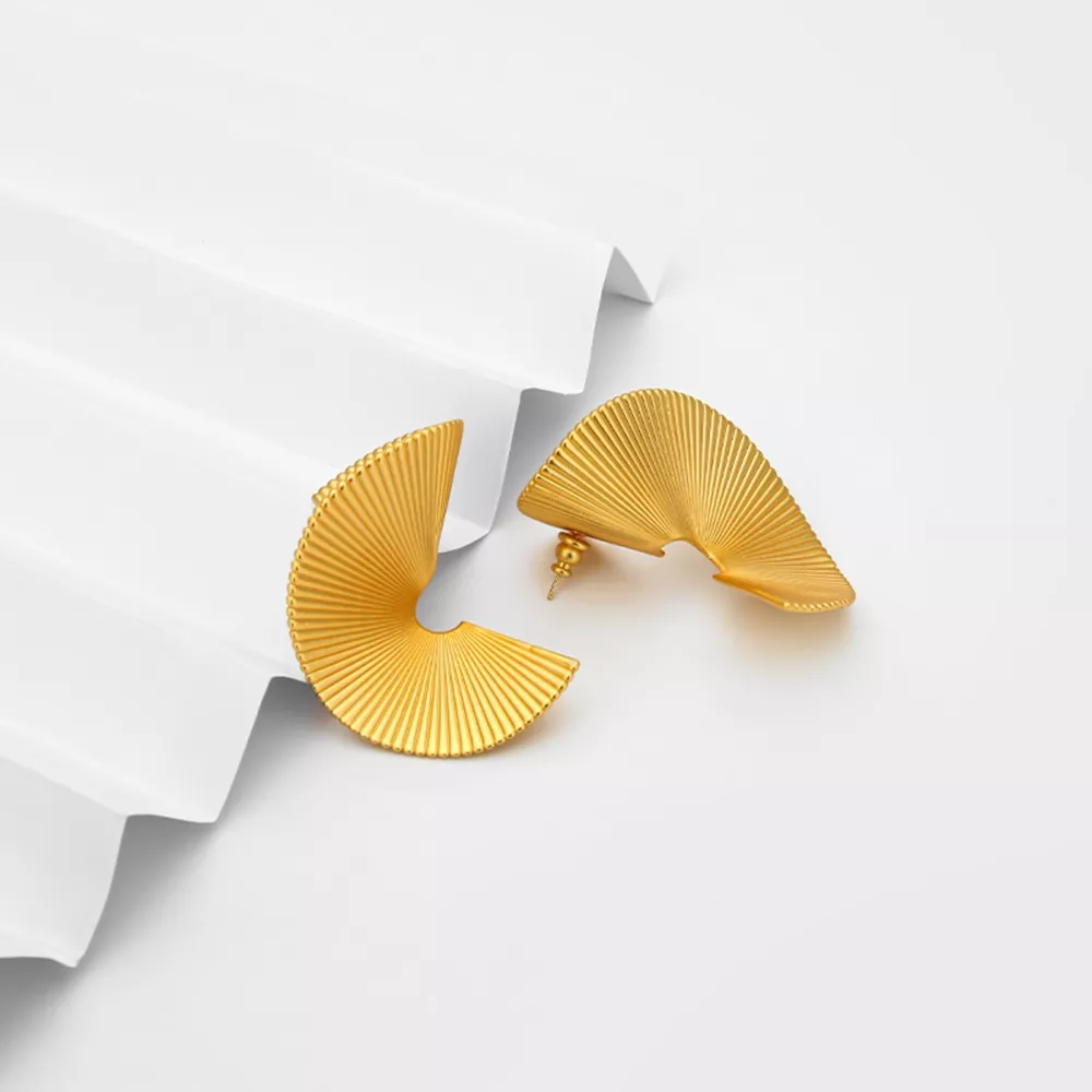 18K Gold-Plated Copper Fan-Shaped Earrings, image 6