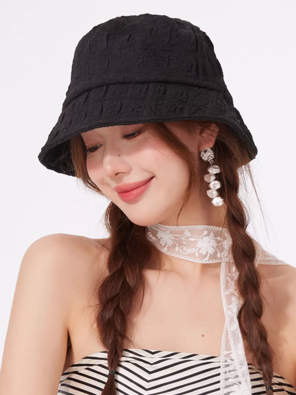 Lightweight Textured Bucket Hat, image 3