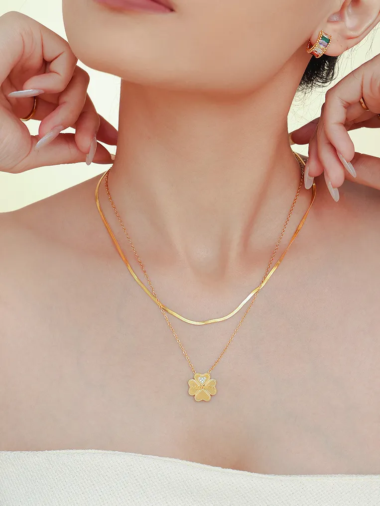 2 Piece 18K Gold-Plated Inlaid Zircon Lucky Clover Necklace, image 7