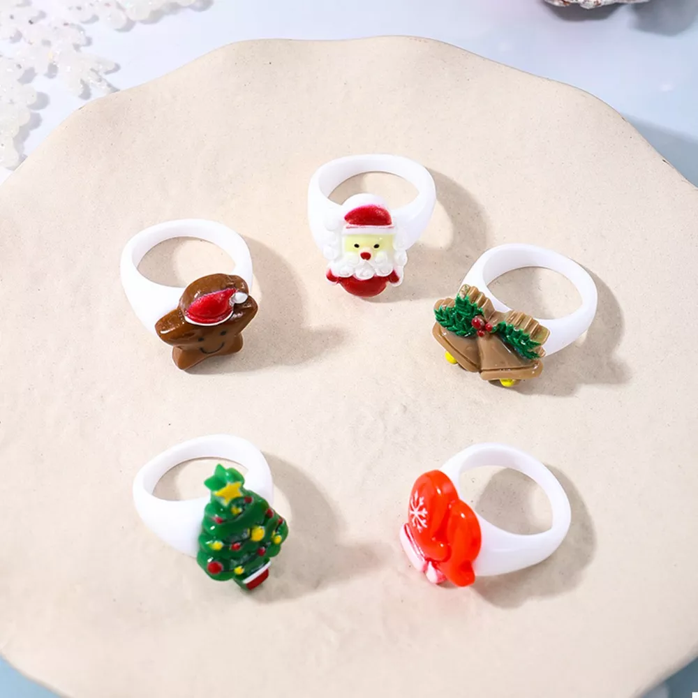 5 Piece Christmas-Themed Rings, image 5
