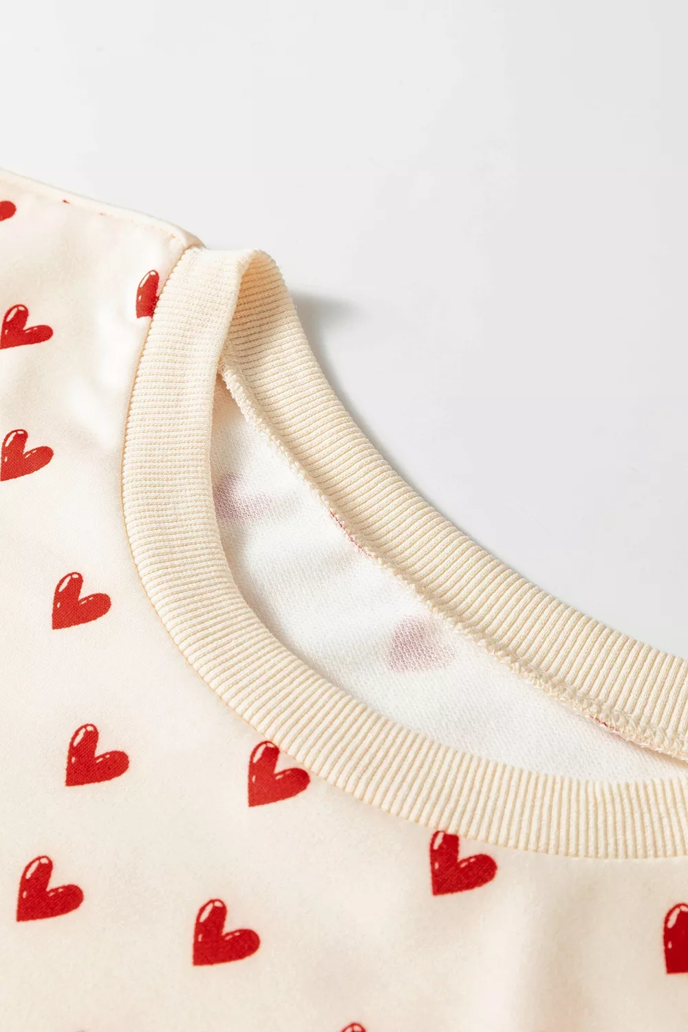 Heart Print Round Neck Long Sleeve Regular Fit Sweatshirt, image 4