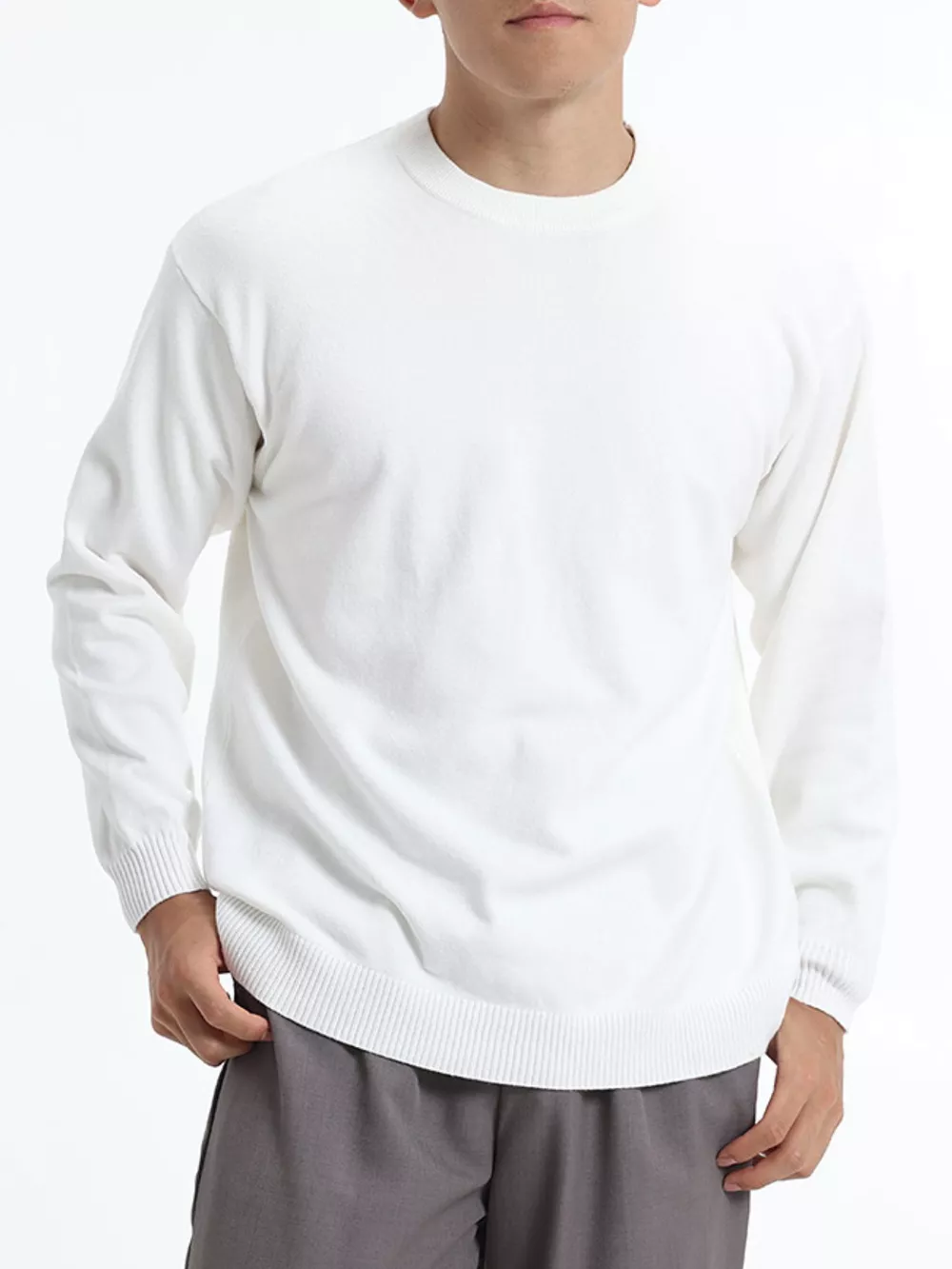 Men's Minimalist Crew Neck Sweater with Ribbed Cuffs, image 8