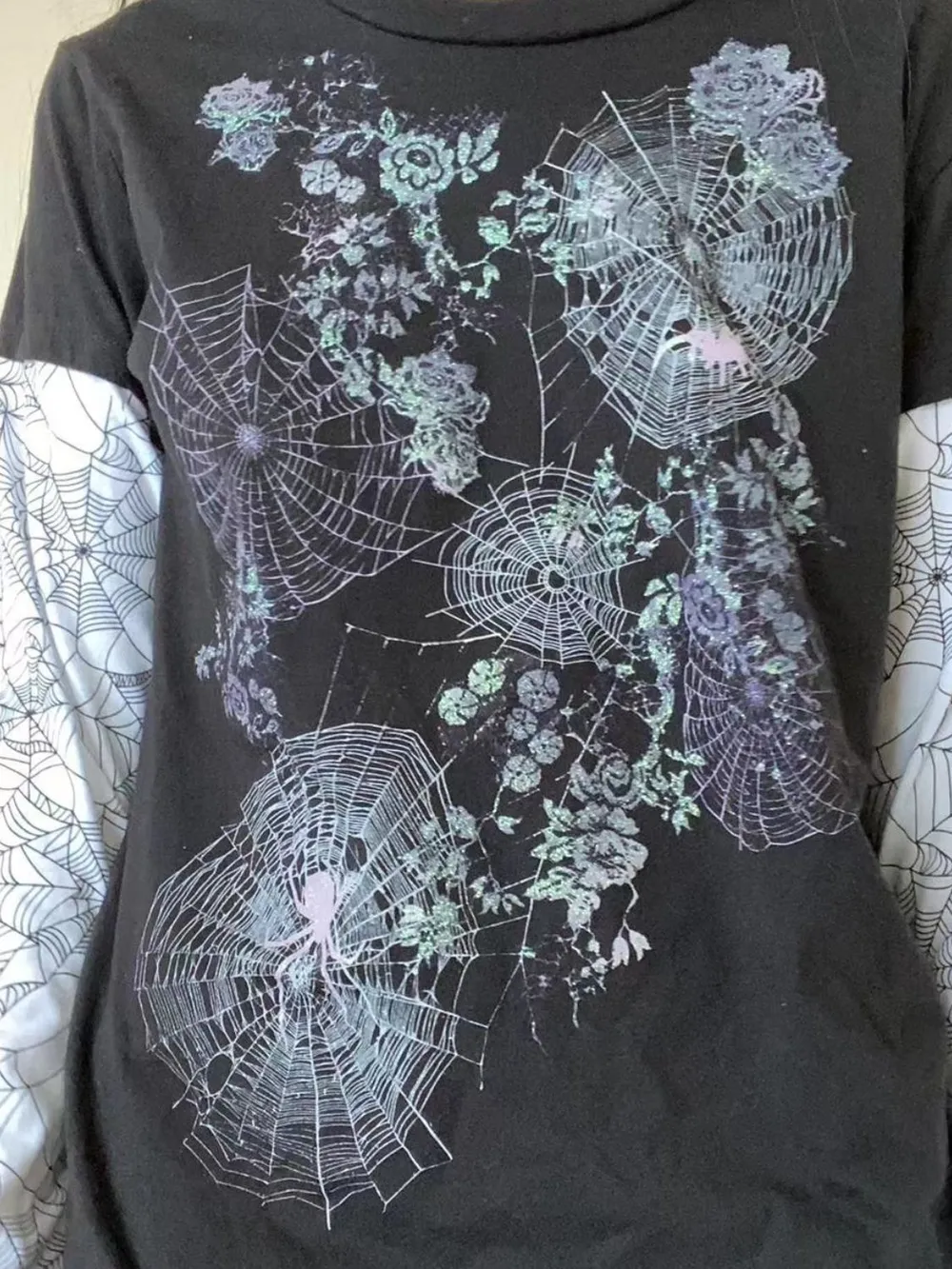 Graphic Round Neck Long Sleeve T-Shirt, image 3