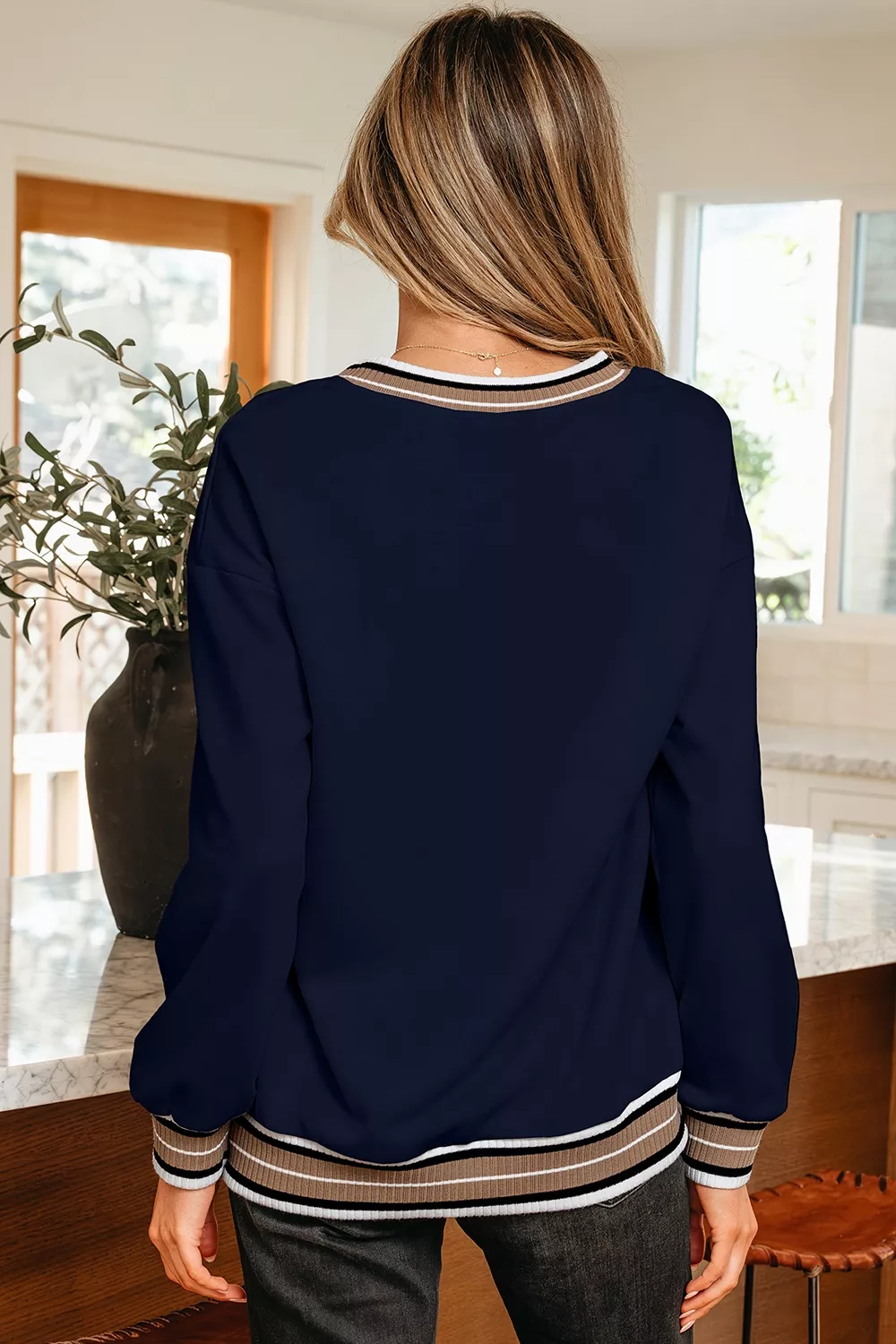 Contrast Striped Trim V Neck Sweatshirt, image 2