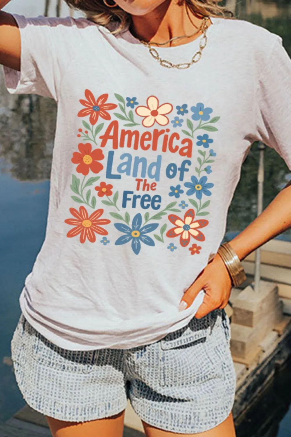 Patriotic Floral America Land of The Free Graphic T-Shirt