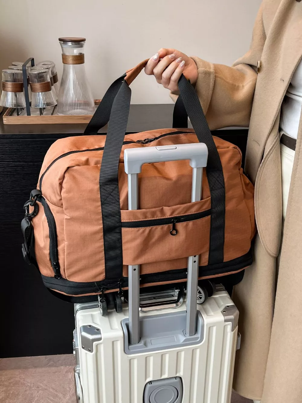 Rolling Nylon Travel Bag, image 4