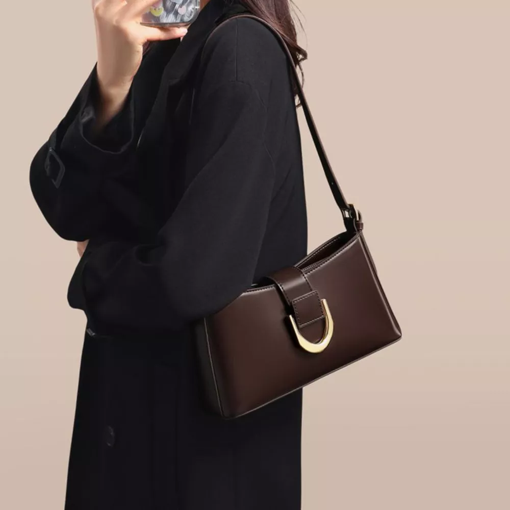 Chain Strap Shoulder Bag, image 2