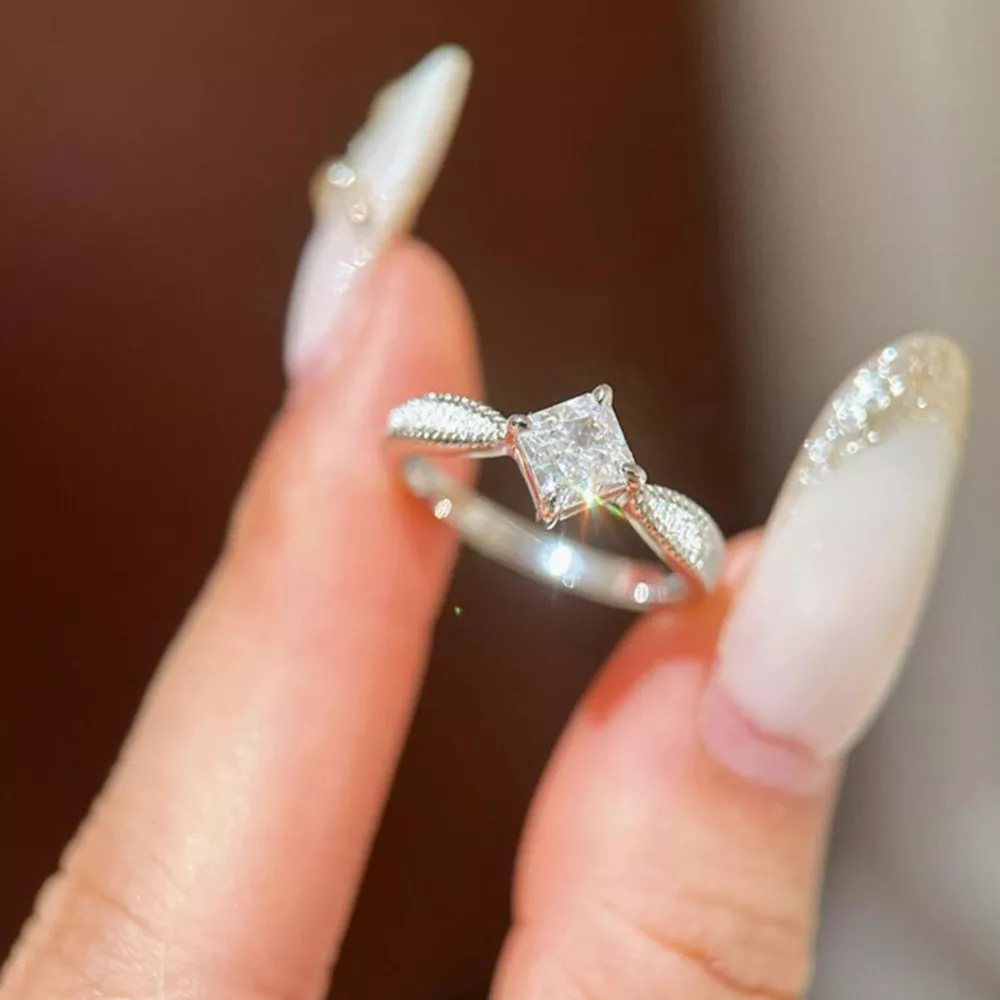 1 Carat 925 Sterling Silver Moissanite Geometric Ring, image 4
