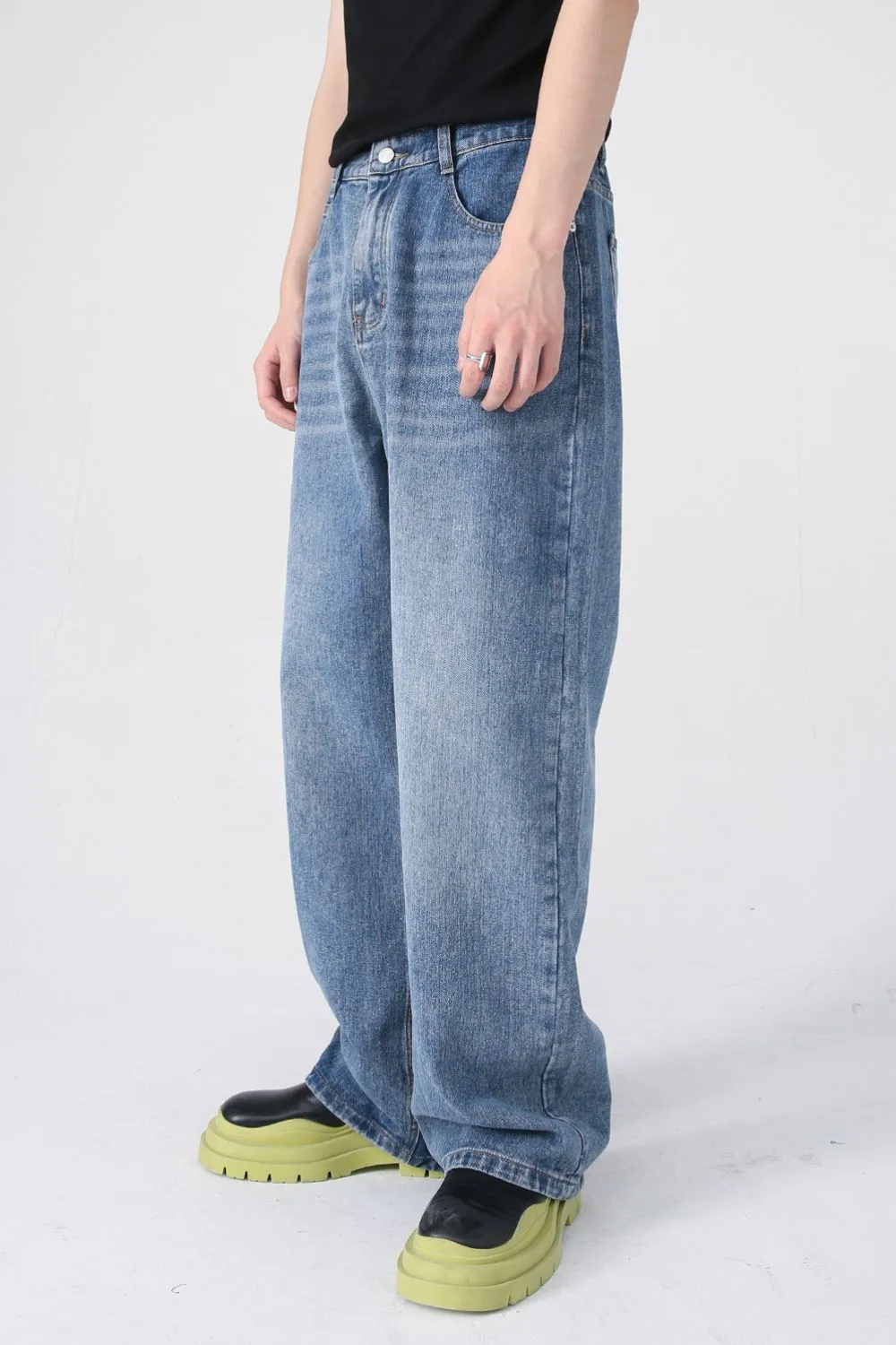 Baggy Jeans with Pockets, image 3