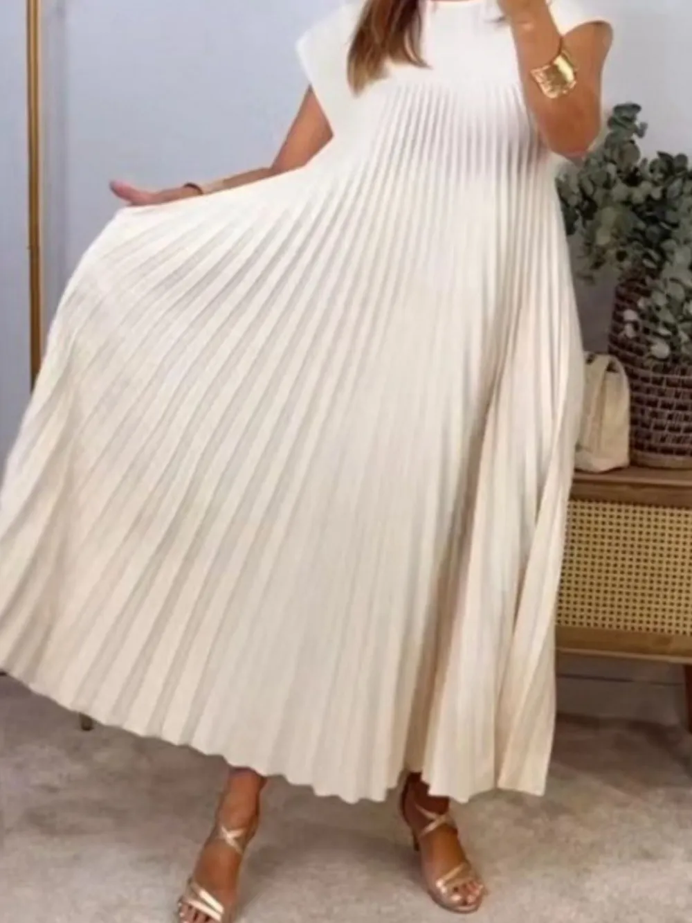 Full Size Pleated Round Neck Maxi Dress Plus Size, image 14