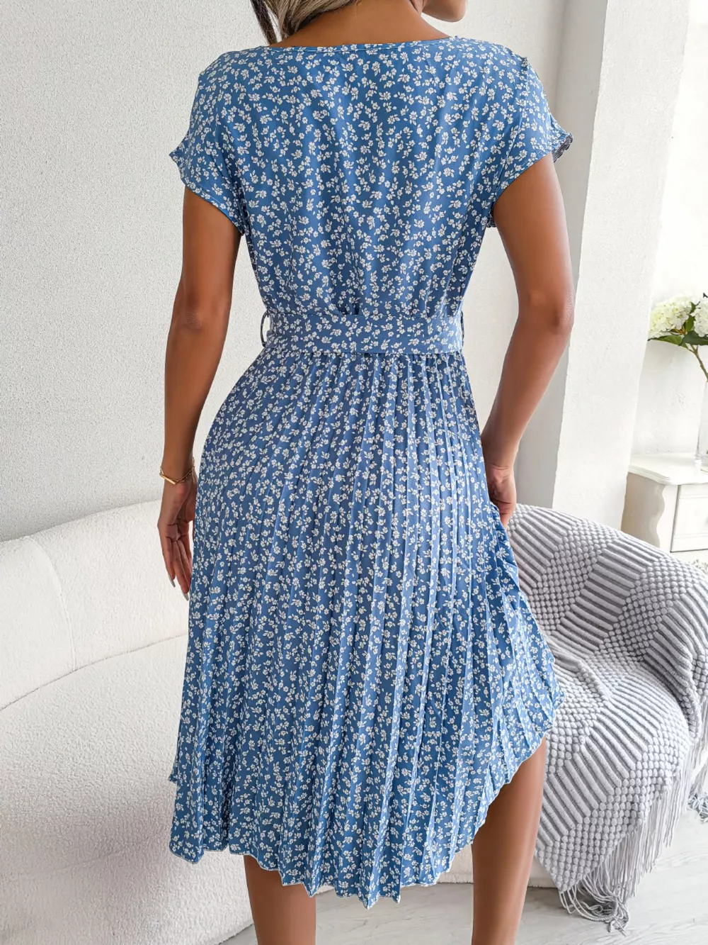 Floral Print Pleated Midi Dress with Belt, image 9