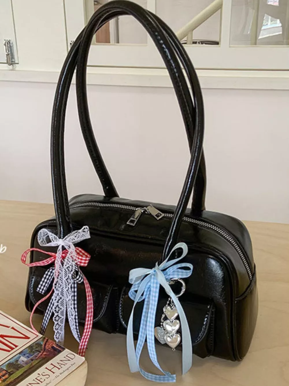 Ribbon Decor Shoulder Bag, image 2