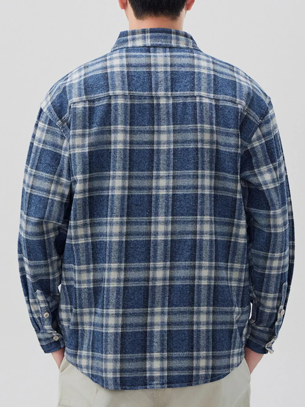 Men's Plus Size Plaid Button Down Shirt with Contrast Pocket, image 2