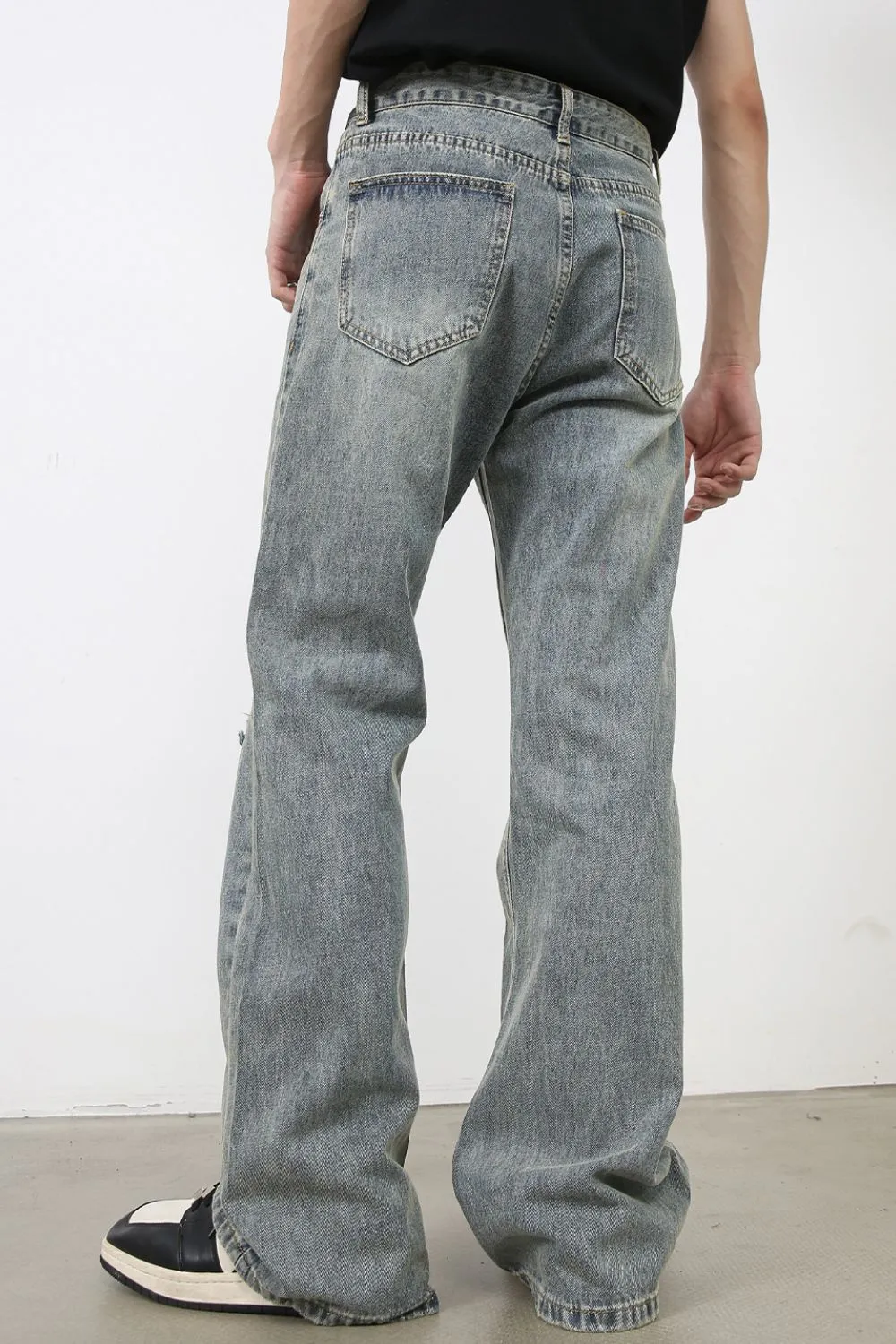 Men's Distressed Jeans, image 4