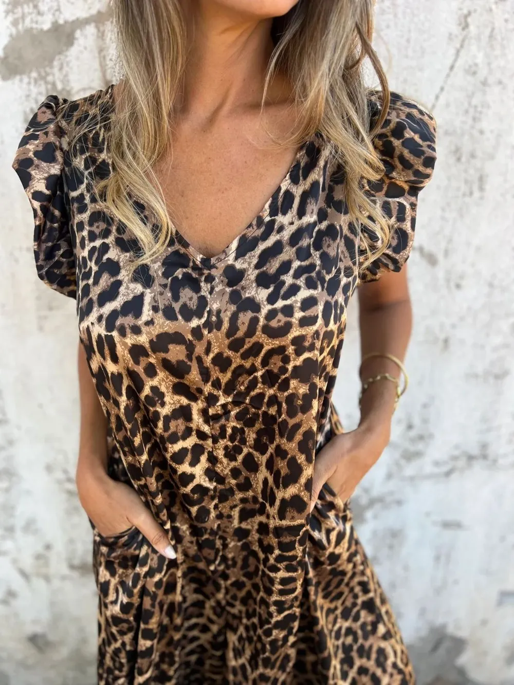 Full Size V-Neck Cap Sleeve Wide Leg Jumpsuit Plus Size, image 18