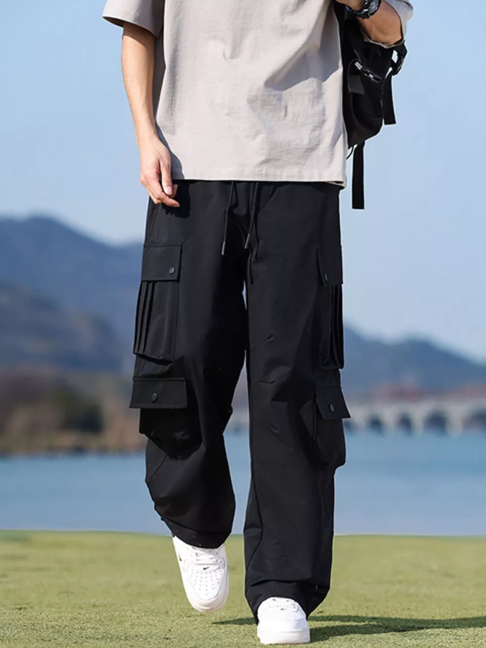 Men's Plus Size Loose Fit Multi-Pocket Cargo Pants, image 2